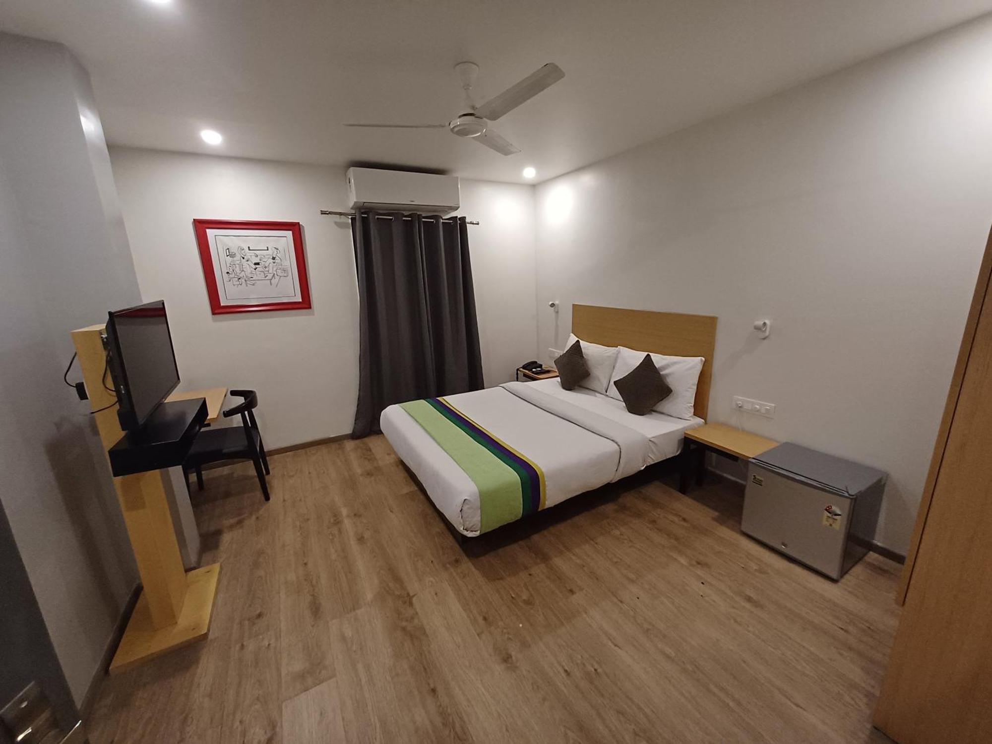 Hotel Chetram Elite Near Railway Station جايبور المظهر الخارجي الصورة