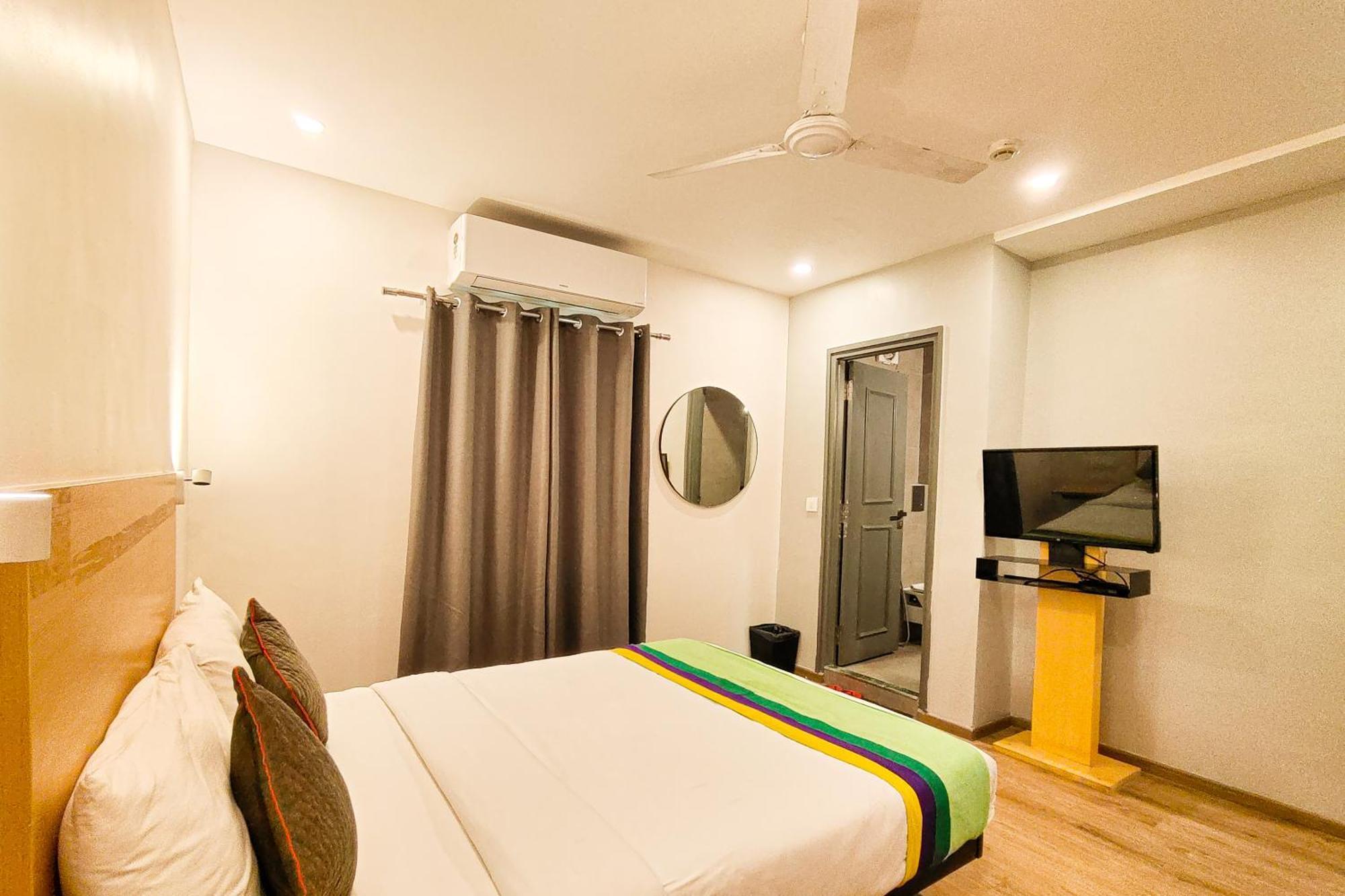Hotel Chetram Elite Near Railway Station جايبور المظهر الخارجي الصورة