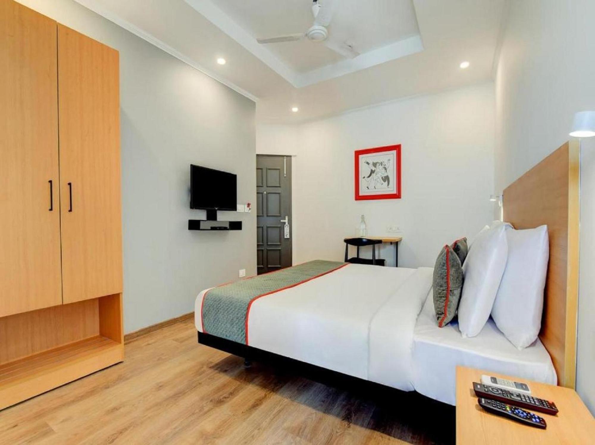 Hotel Chetram Elite Near Railway Station جايبور المظهر الخارجي الصورة